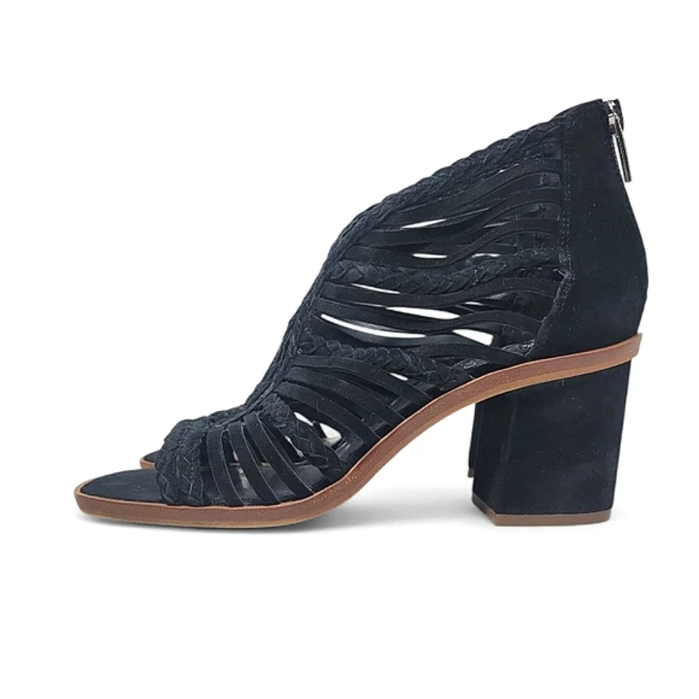 Vince Camuto excellent used